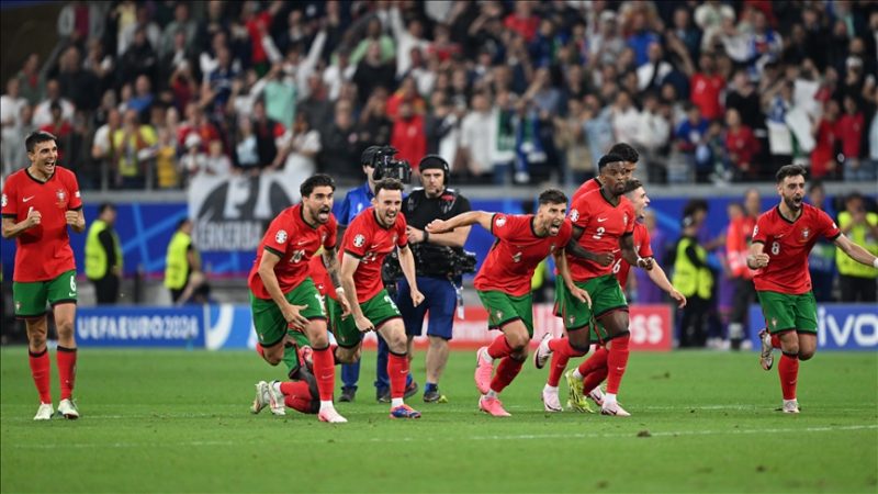 Slovenya’yı penaltılarda eleyen Portekiz, çeyrek finalde Fransa’nın rakibi oldu